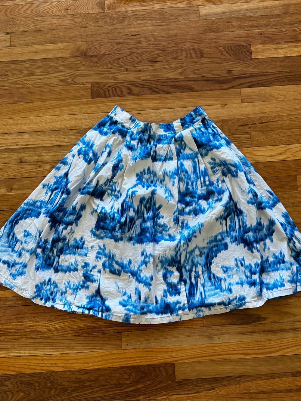 Zara White A-Line Skirt with Blue Deconstructed Toile
